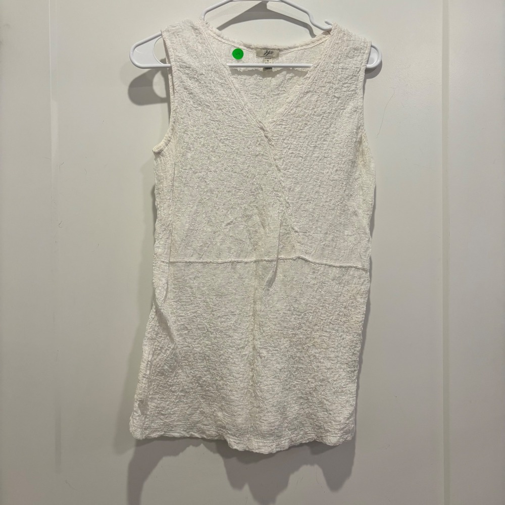J. Jill White Textured Seersucker Sleeveless V-Neck Wrap Front Stretch Top Small